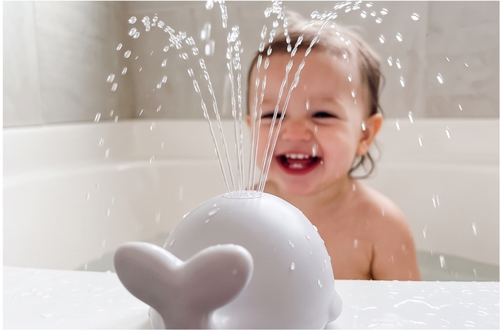 LumiCare™ Montessori Whale Bath Toy
